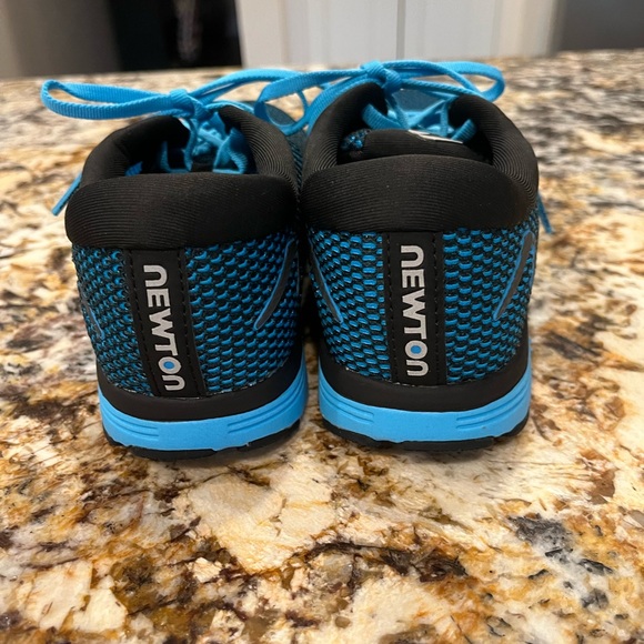 Newton running unisex Catalyst Blue sneakers M6 W7.5 - Picture 5 of 8